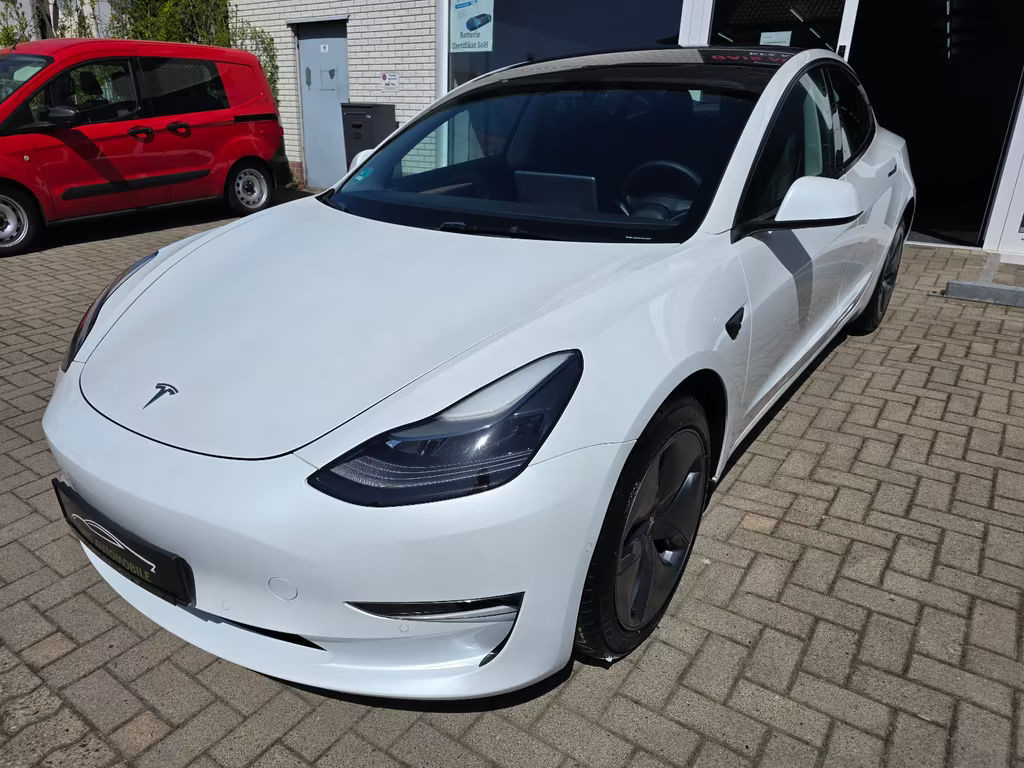 Tesla Model 3 2022 Elektrisch