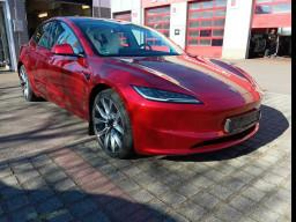 Tesla Model 3 2024 Elektrisch