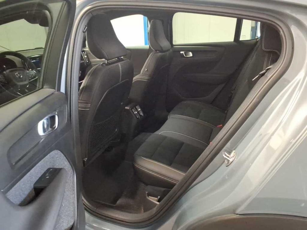 Volvo C40