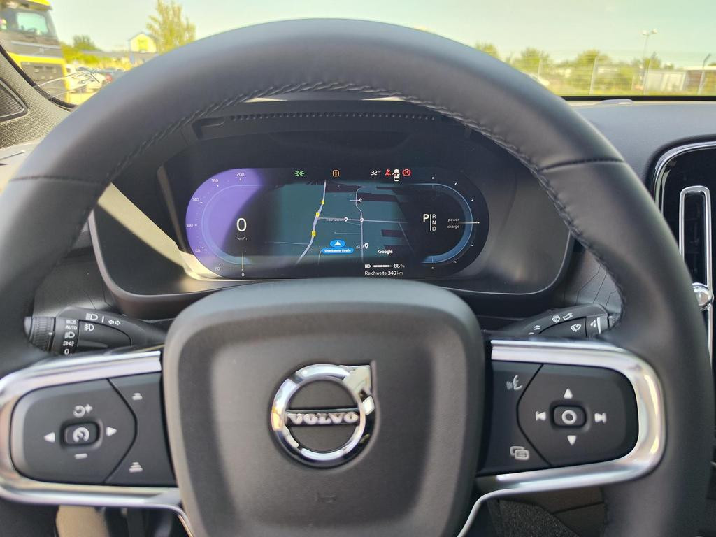 Volvo C40