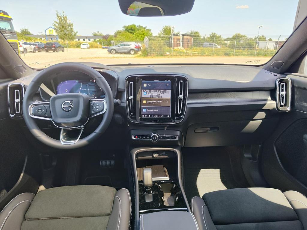 Volvo C40
