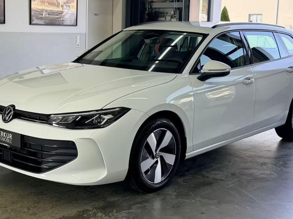 Volkswagen Passat 2025 Benzine
