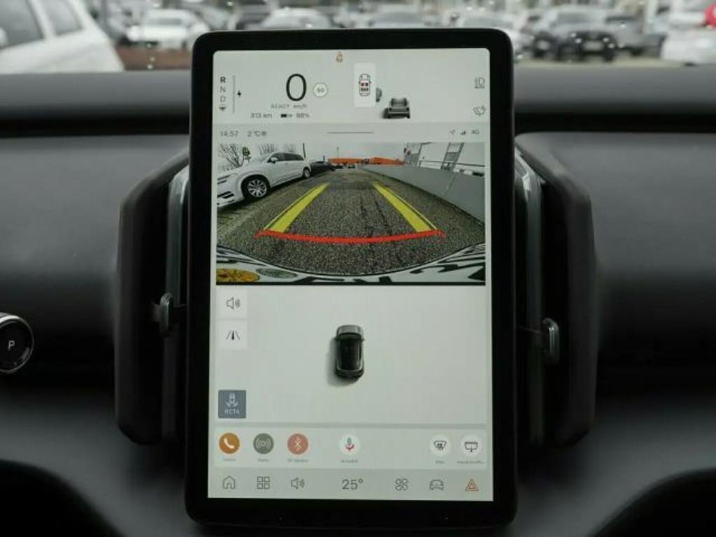 Volvo EX30