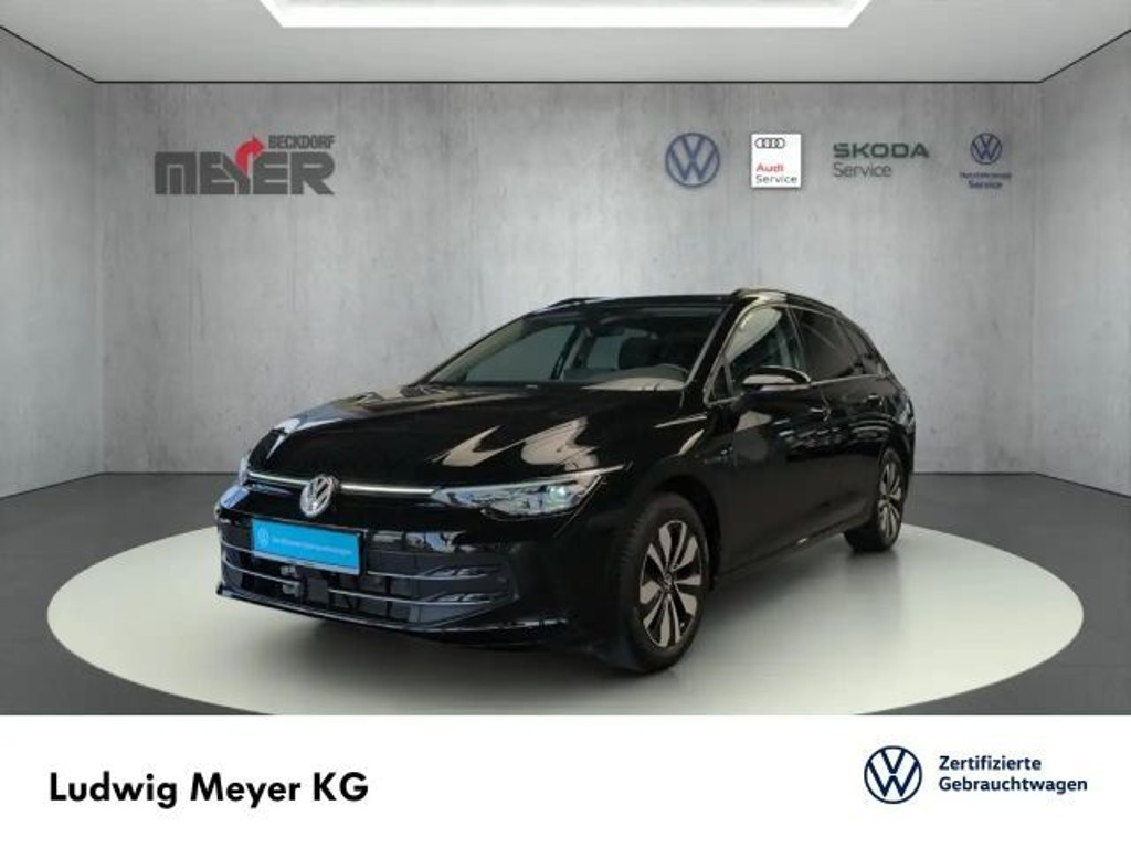 Volkswagen Golf 2025 Benzine