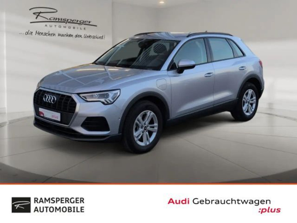 Audi Q3 2022 Hybride Benzine