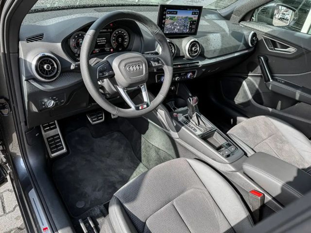 Audi SQ2