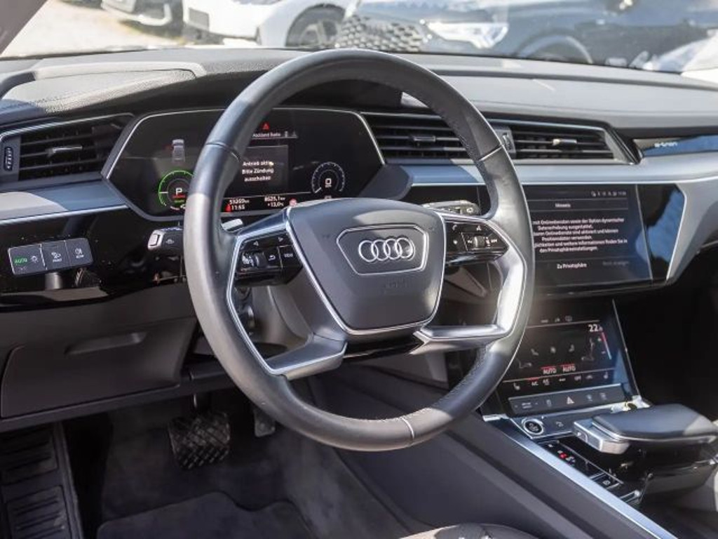 Audi Q8 e-tron
