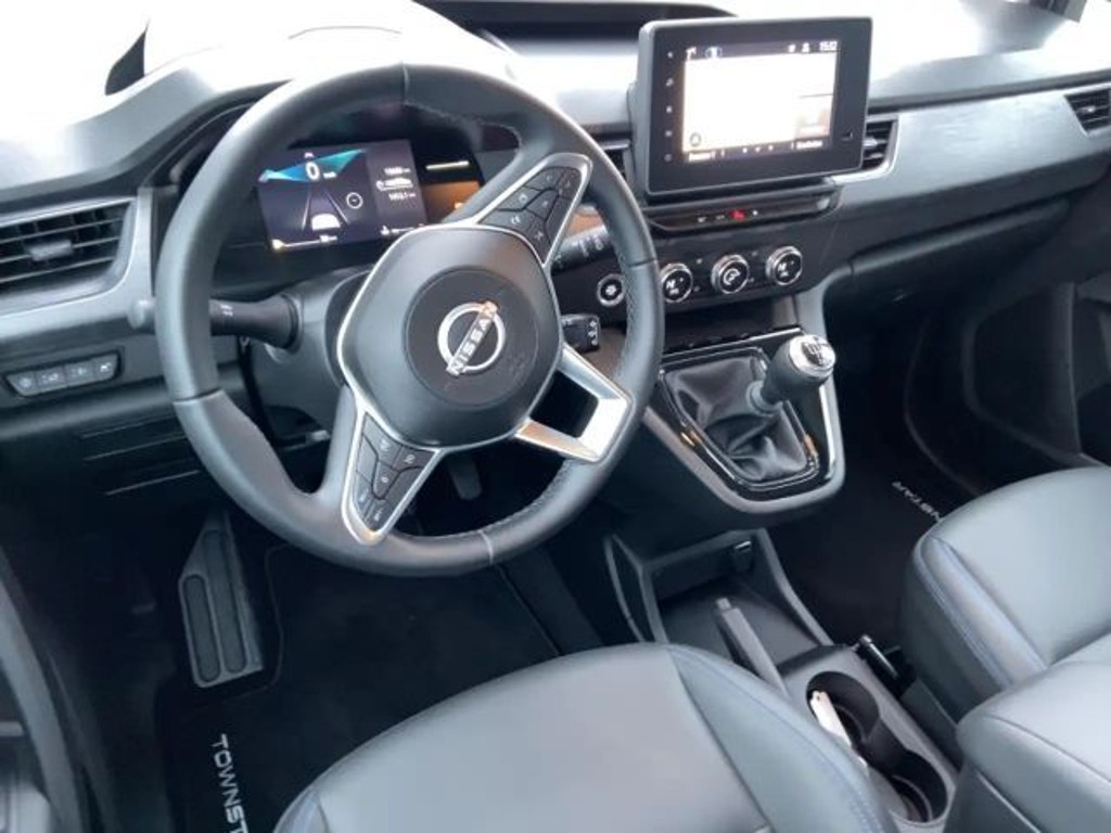 Nissan Townstar