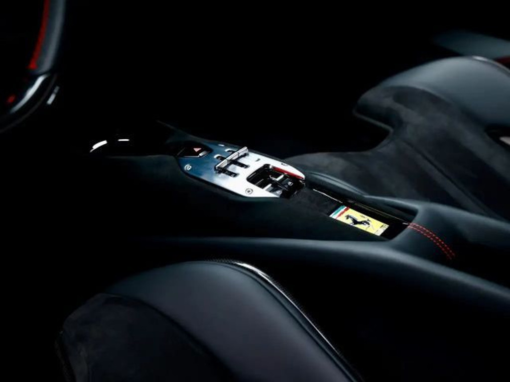 Ferrari 296