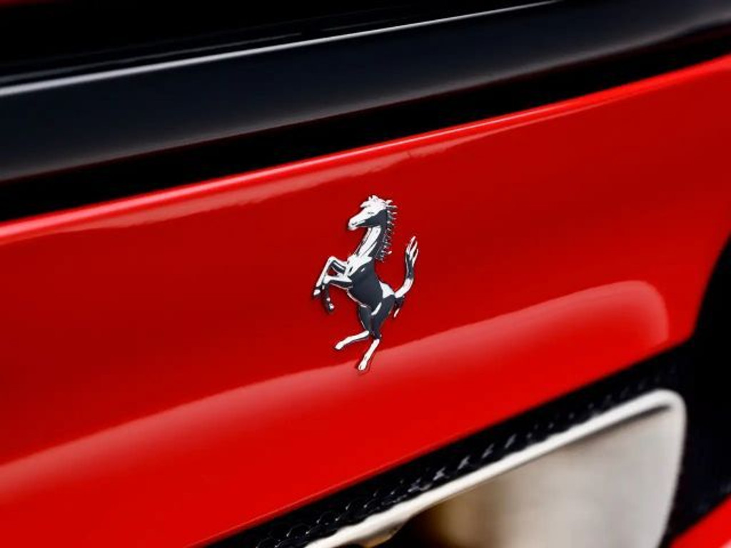 Ferrari 296