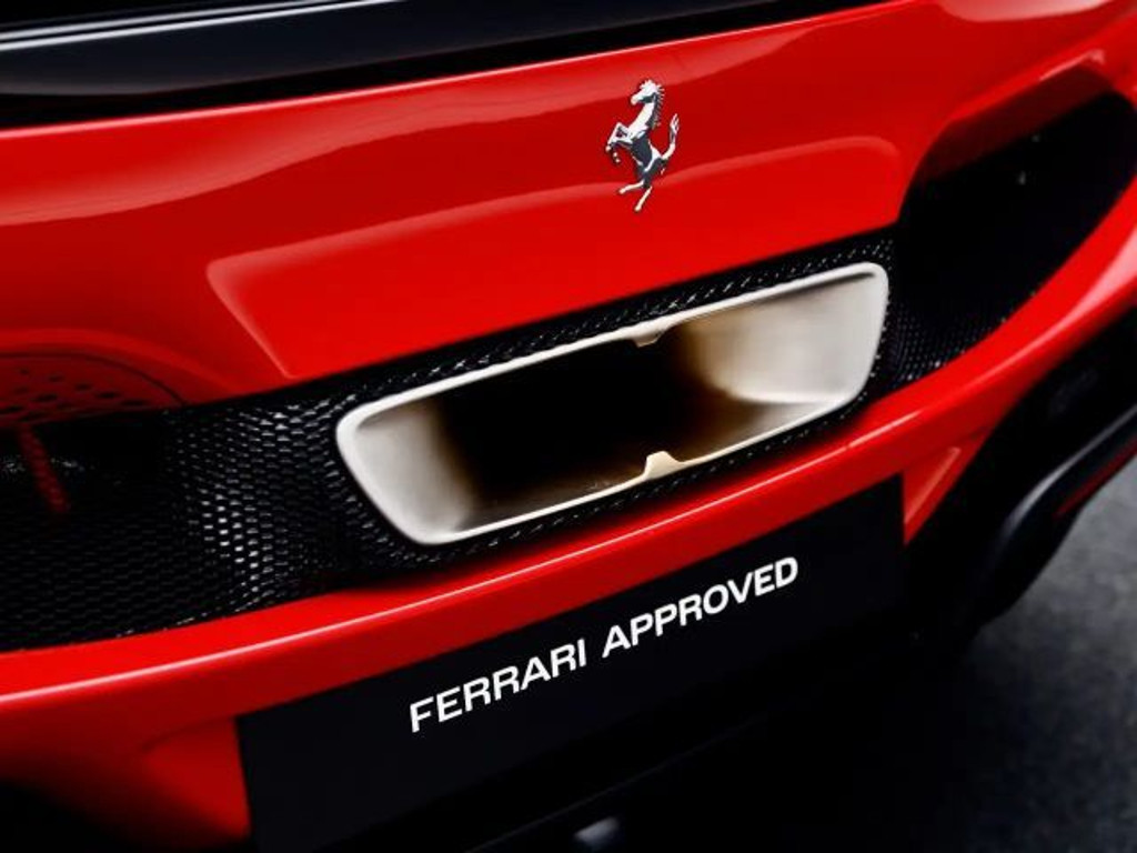 Ferrari 296