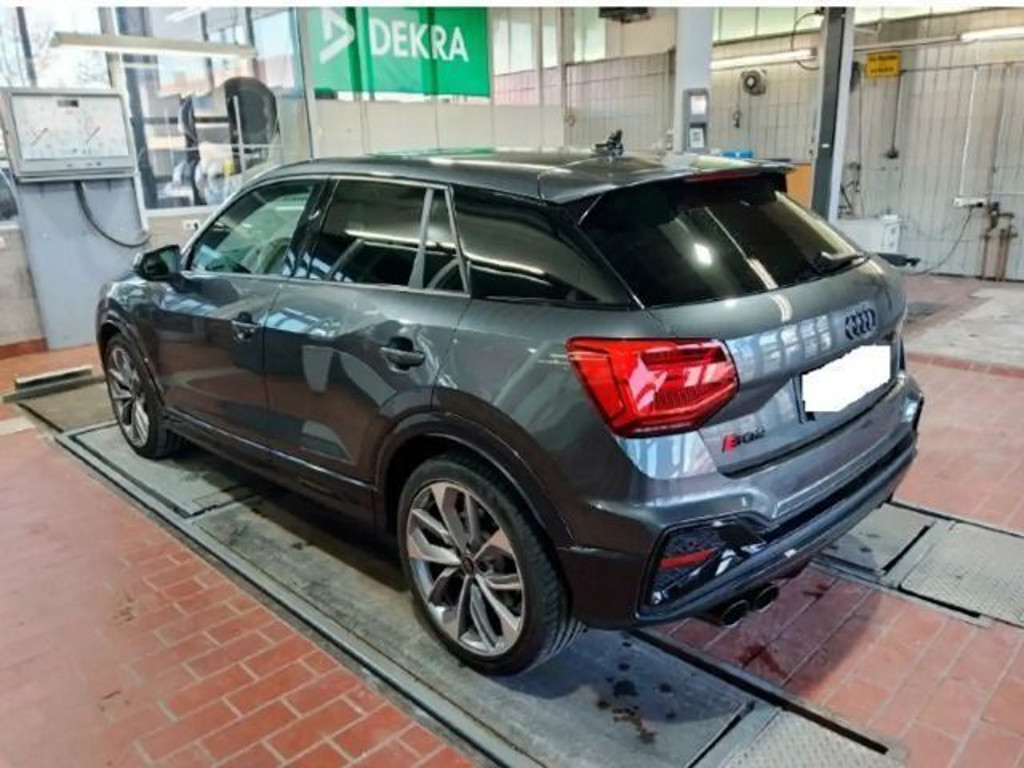 Audi SQ2