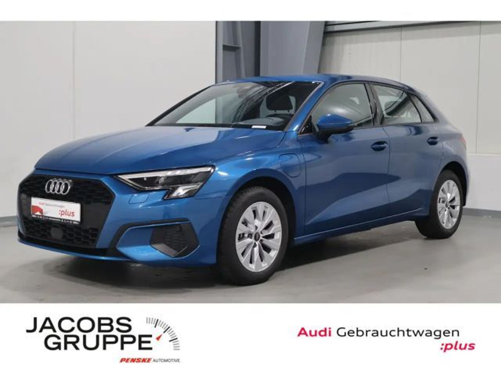 Audi A3 2023 Hybride Benzine