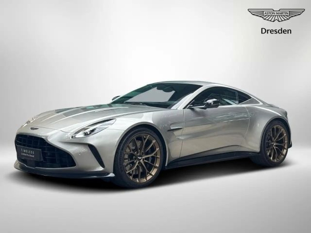 Aston Martin V8