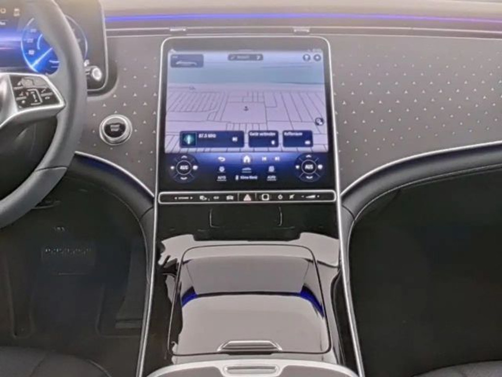 Mercedes-Benz EQE