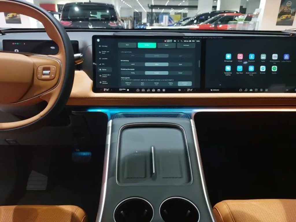 Xpeng G9
