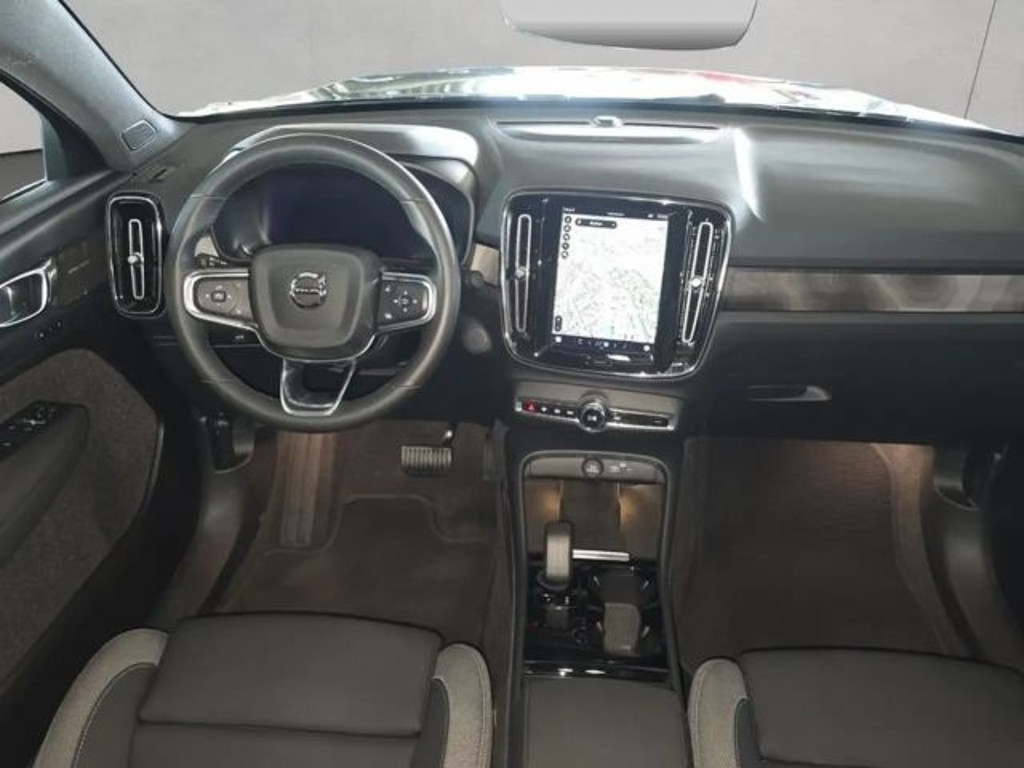 Volvo C40