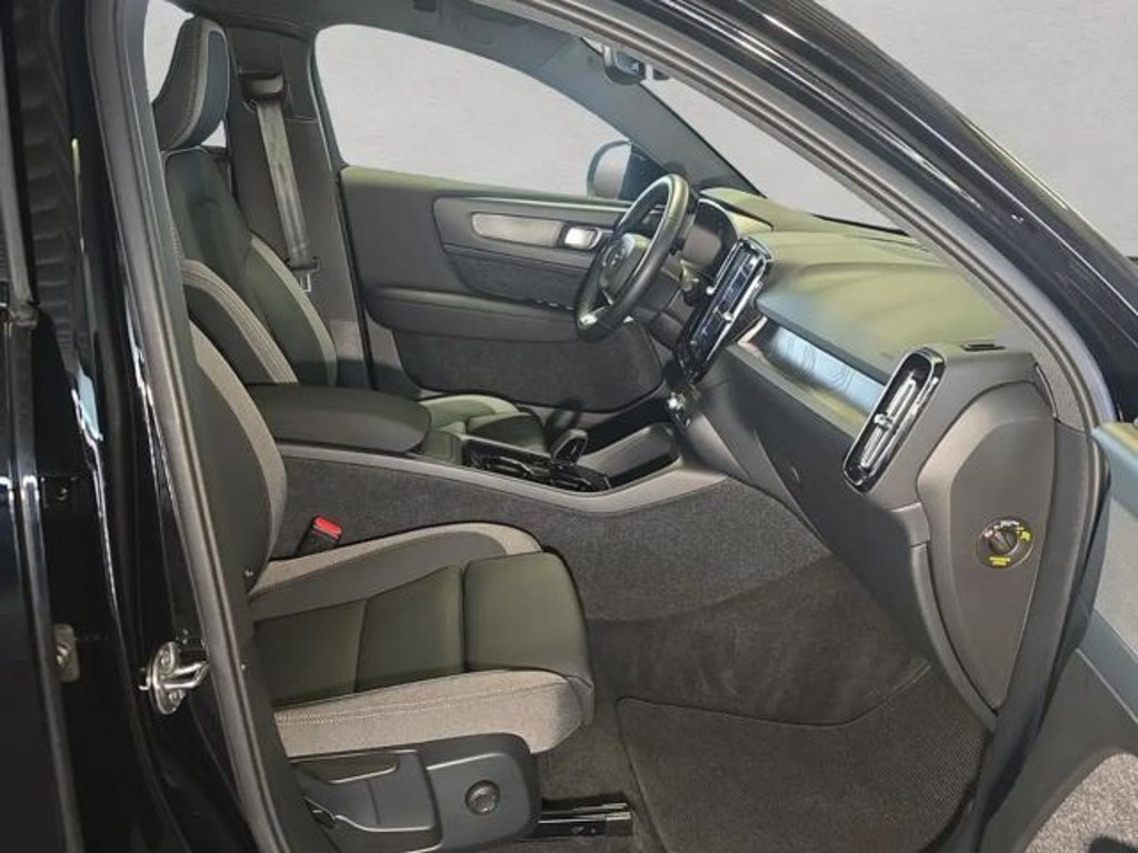 Volvo C40