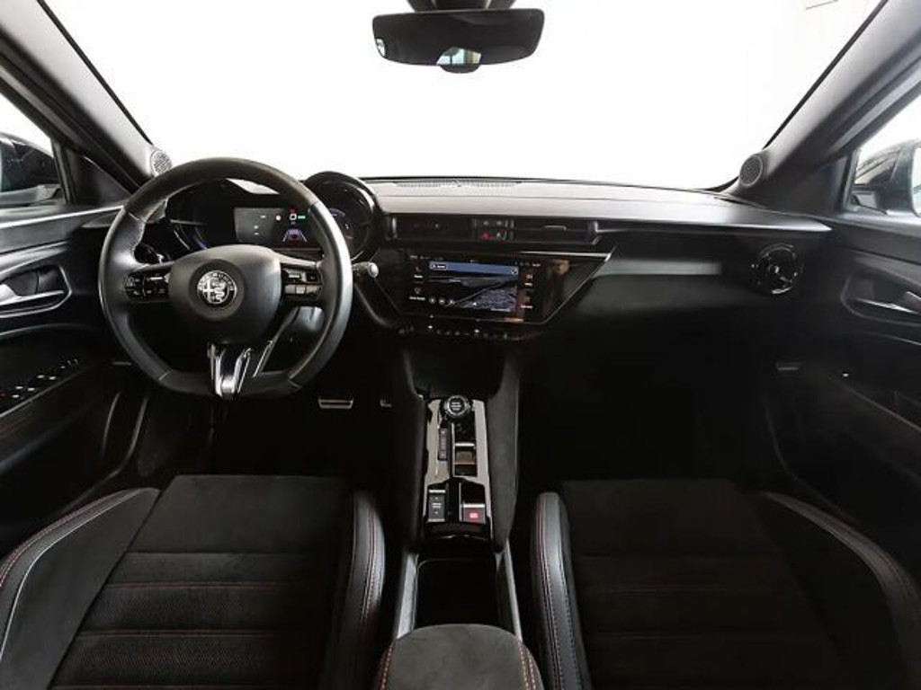 Alfa Romeo Junior