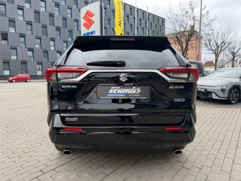 Suzuki Across