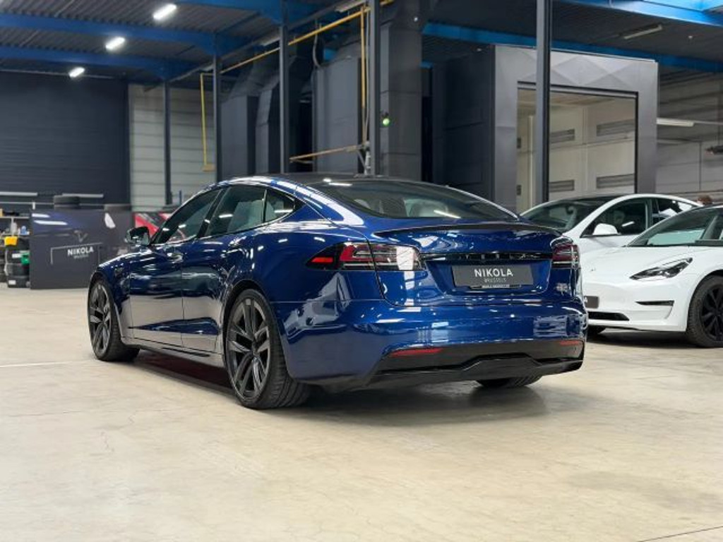 Tesla Model S