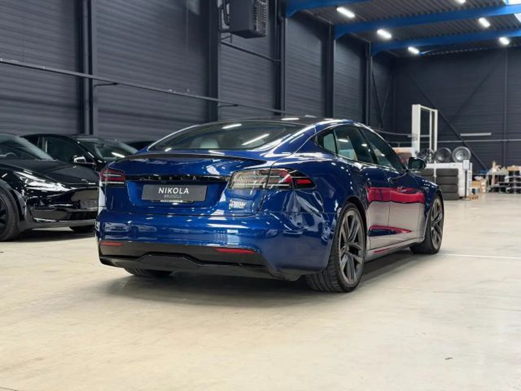 Tesla Model S