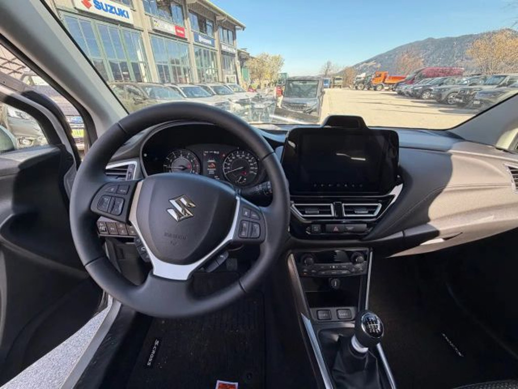 Suzuki S-Cross