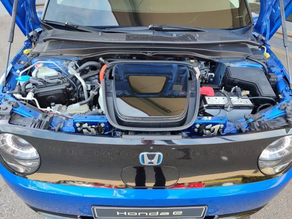 Honda e
