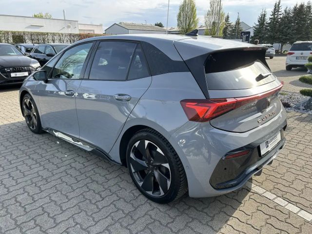 Cupra Born