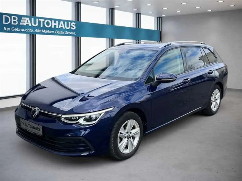 Volkswagen Golf 2023 Benzine
