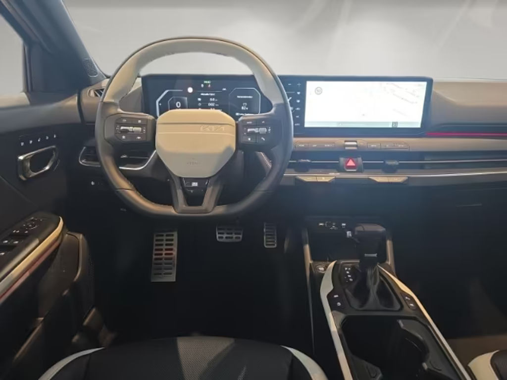 Kia K4