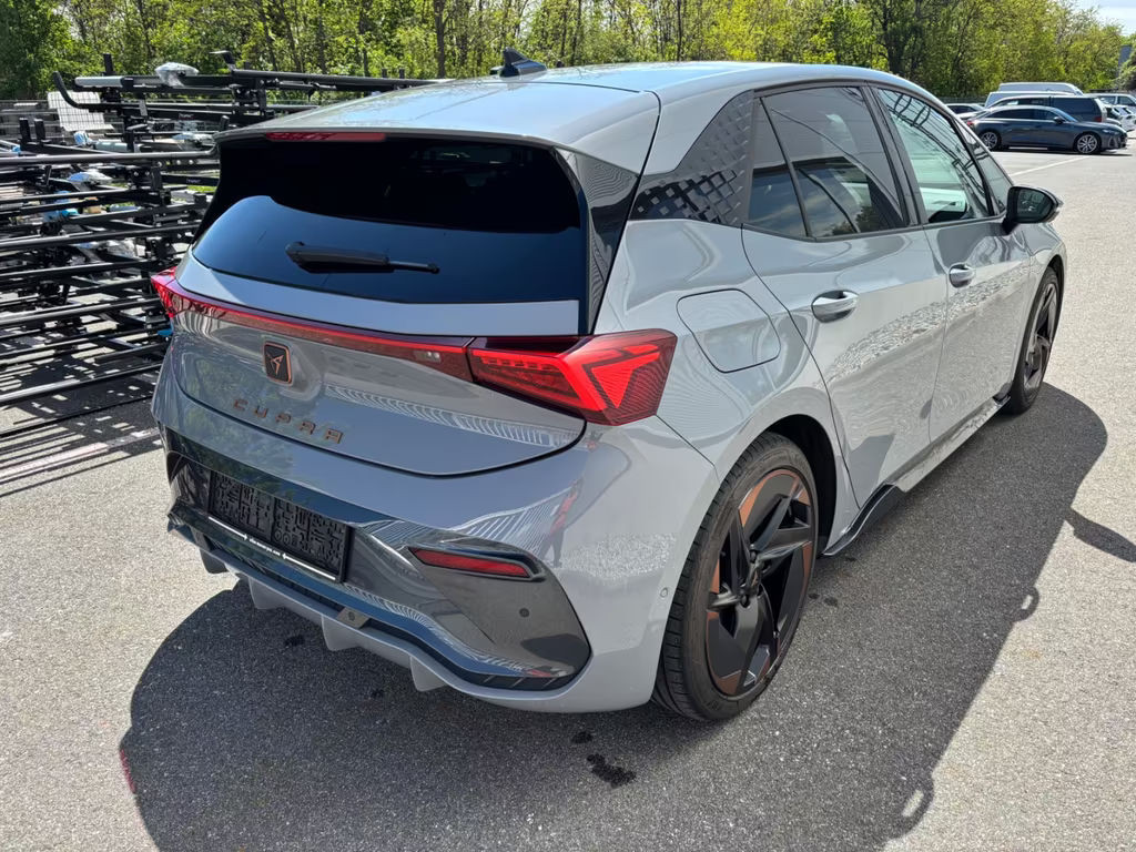 Cupra Born