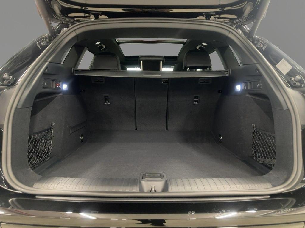 Audi SQ6 e-tron