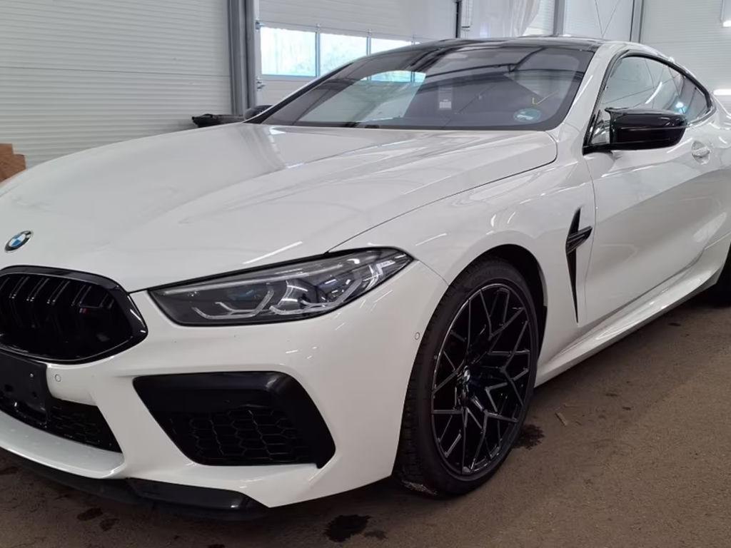 BMW M8