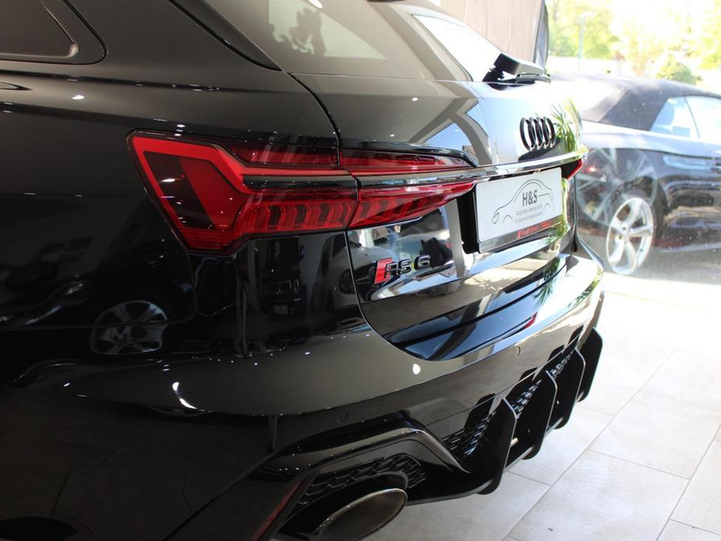 Audi RS6