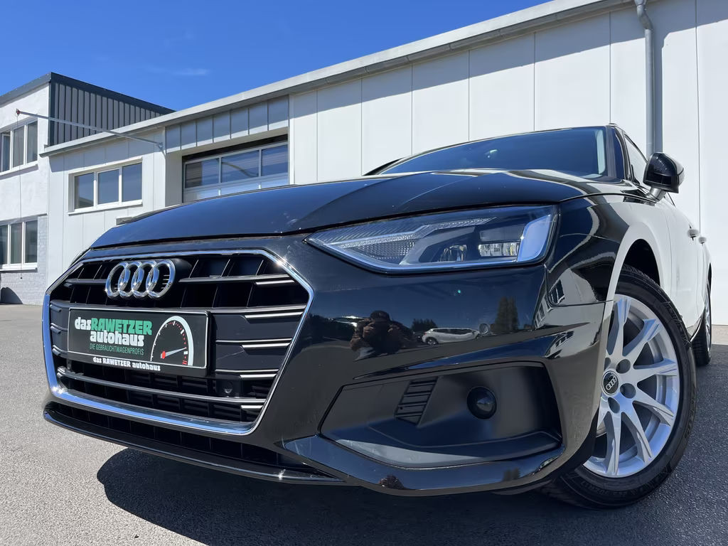 Audi A4 2022 Benzine