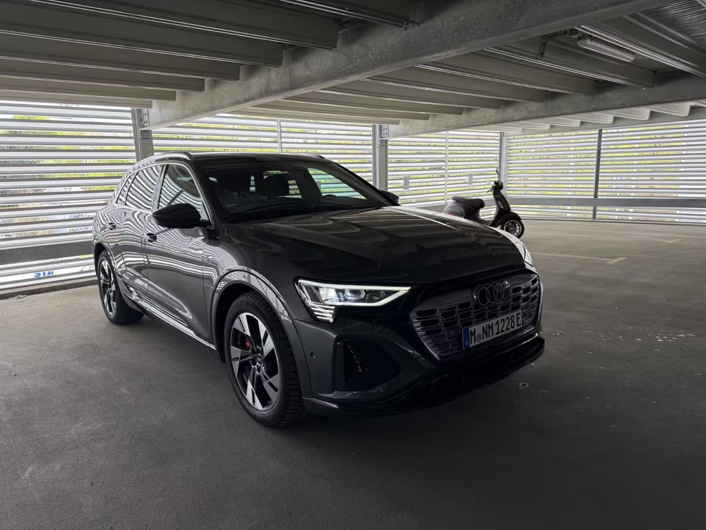 Audi Q8 e-tron 2023 Elektrisch