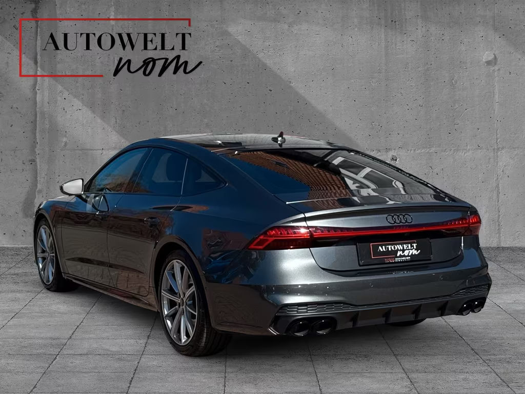 Audi S7