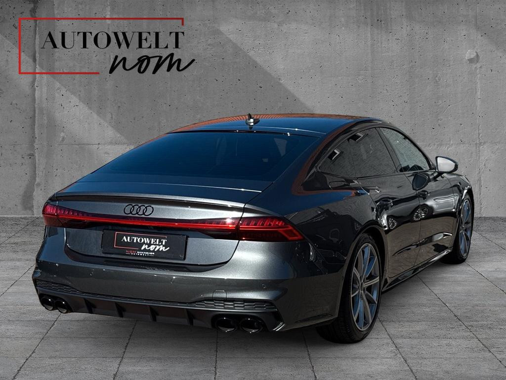 Audi S7