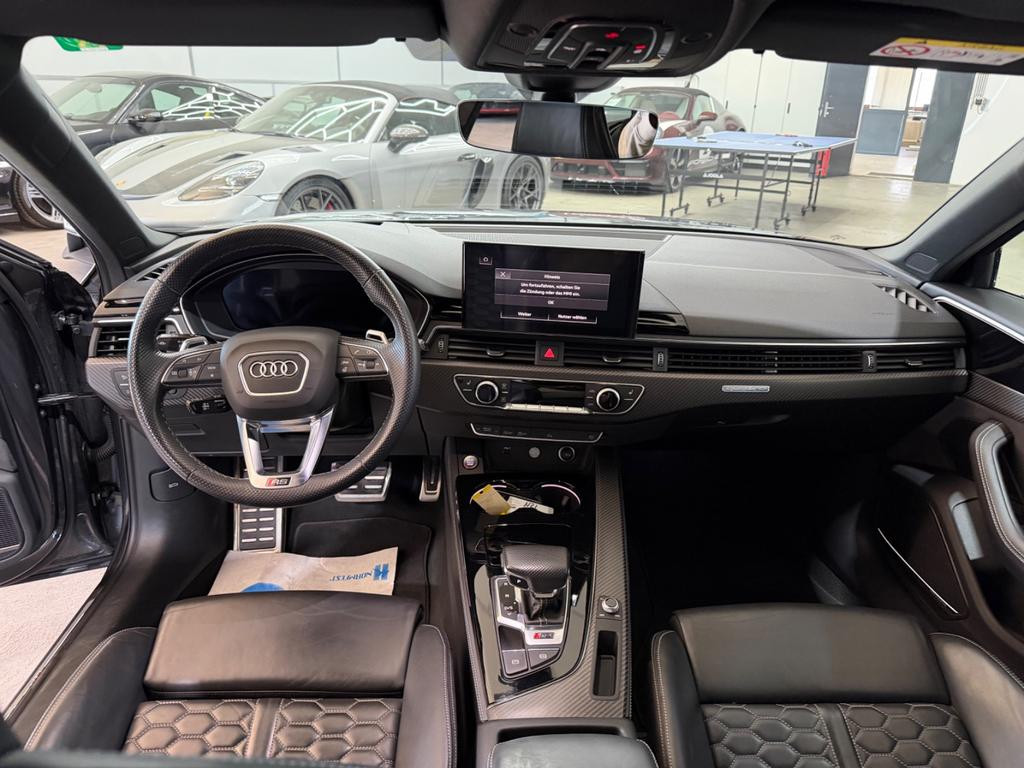Audi RS4