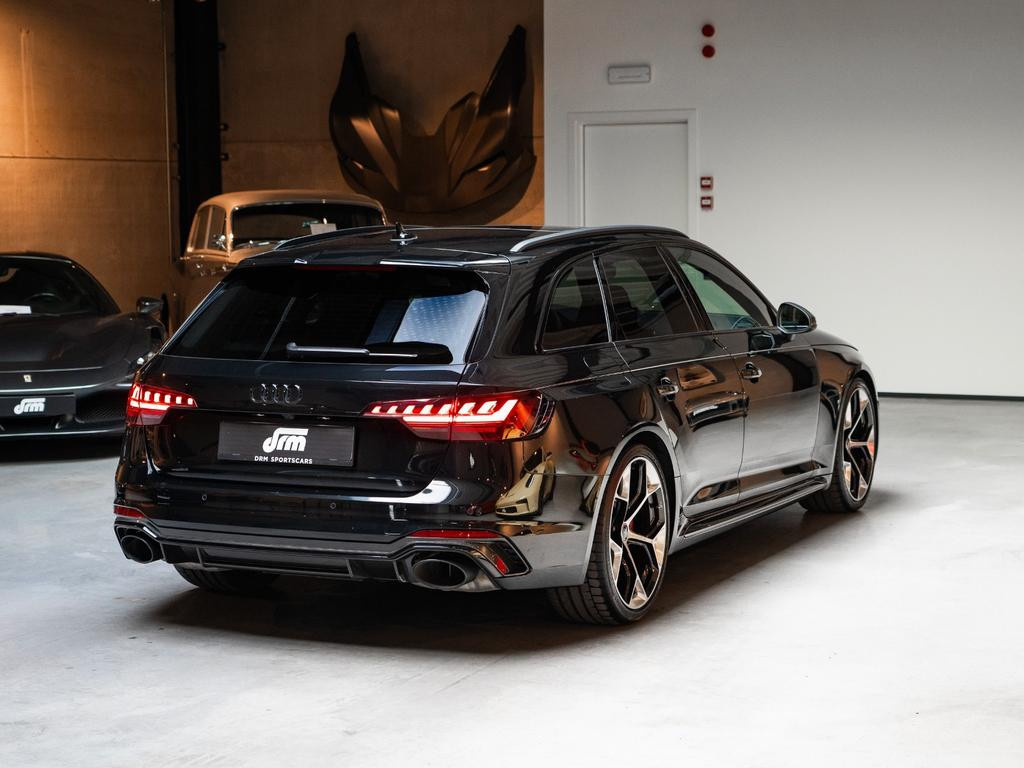 Audi RS4