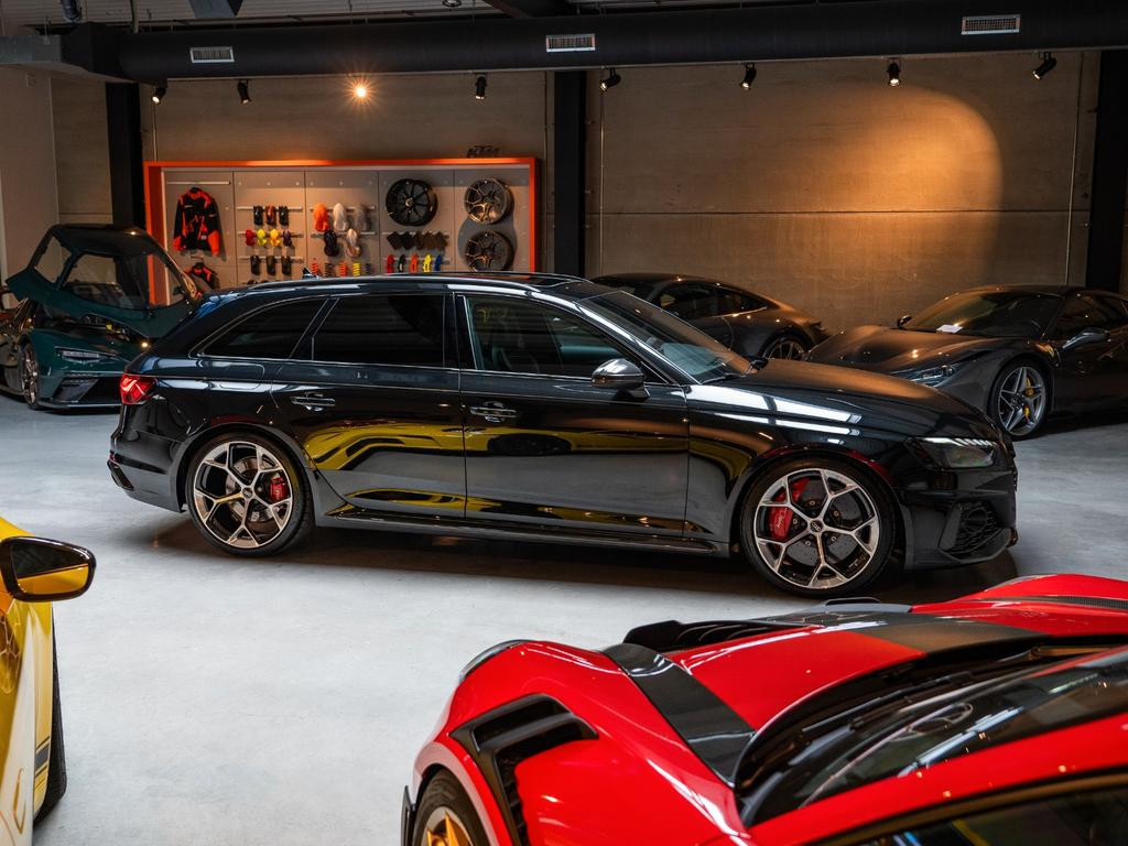 Audi RS4