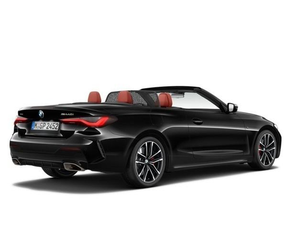 BMW M440