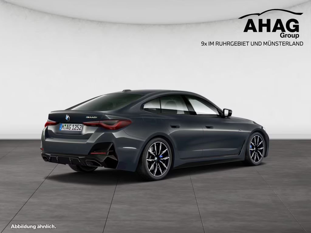 BMW M440