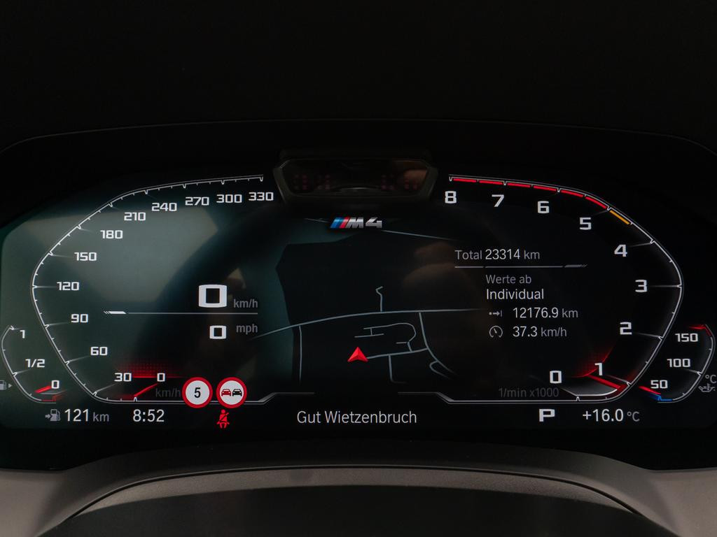 BMW M4
