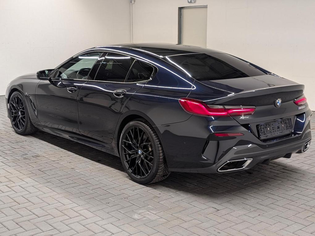 BMW M850