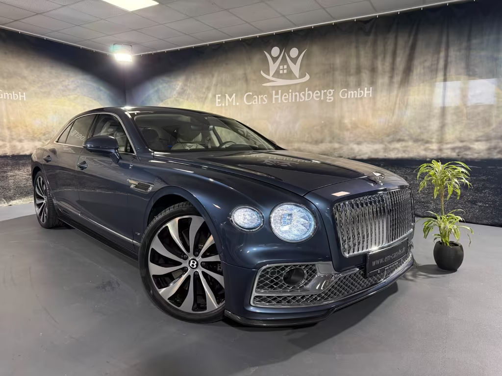 Bentley Flying Spur 2022 Benzine
