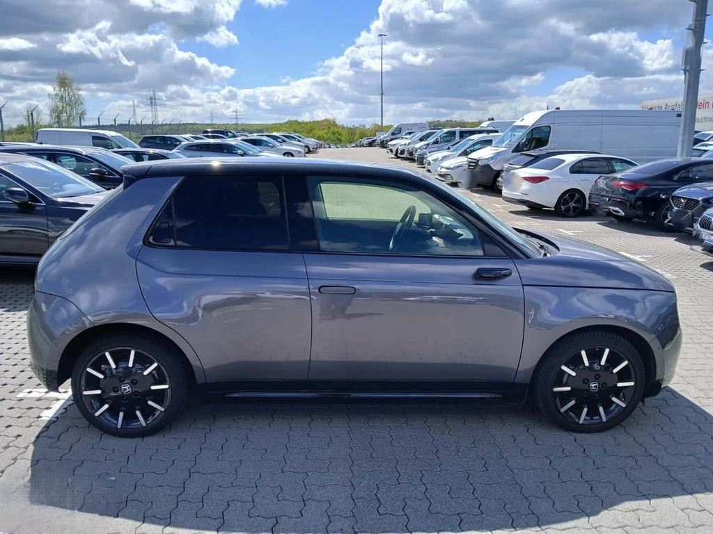 Honda e