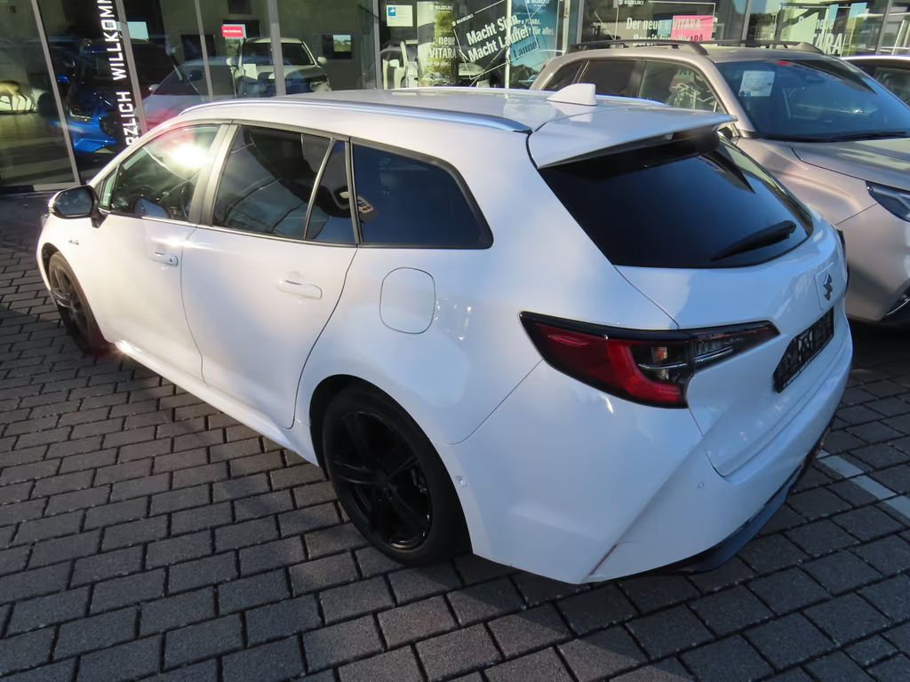 Suzuki Swace