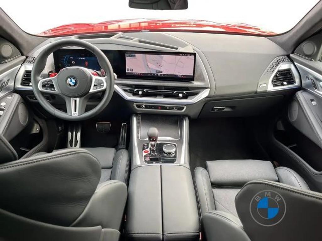 BMW XM